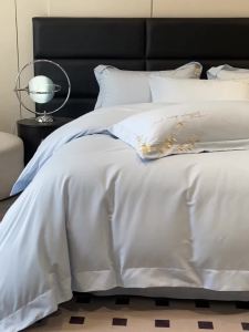 Minimalist Luxury Style Washed Cotton Four-Piece Set Duvet Cover Naked Sleep Bed Sheet Three-Piece Set Skin-Friendly Cotton Embroidered Bedding LZD