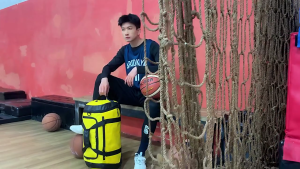 Gym Sports Bag Watertight Gym Duffle Bag with Shoes Compartment and Wet Pockets Travel Duffels Bag with Shoulder Strap