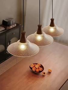 SXH โคมไฟแขวนร้านอาหารสไตล์วินเทจ โคมไฟสามหัวแบบฝรั่งเศส โคมไฟโต๊ะอาหารคาเฟ่ โคมไฟบาร์ โคมไฟแก้วบรรยากาศเรอเมริกัน