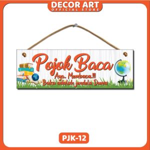 Decor Art - 30x20 Cm - Pojok Baca 2 Susun Hiasan Pajangan Dinding Gantung Tali Pintu Sekolah Kelas Motif PJK