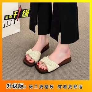 [Free Shipping] WomenS Outdoor Slippers New Summer Styles Thick-Soled Height-Increasing Fashionable Versatile And Non-Slip Sandals