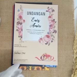 (100 pcs) Undangan Pernikahan Murah Cantik S194