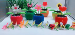 Swinging Plants Auto Dashboard Ornaments Display Widgets Bobbleheads for Home Party Gift for Kids Families