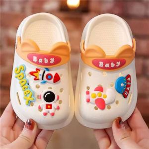 316 Sandal Karet Anak Astronot Laki-laki / Perempuan Kekinian