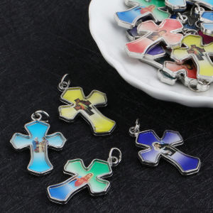 10pcs Random Design Divine Mercy Sacred Heart Jesus Icon Cross Pendants Charms for Jewelry DIY Making Accessories