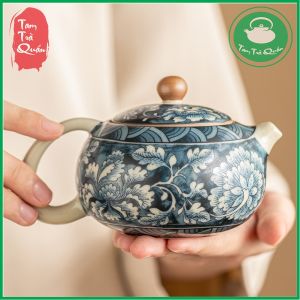 Ấm trà sứ Thanh Hoa men rạn hoạ tiết mẫu đơn 220ml [ MẪU THIÊN THANH ]