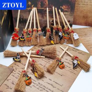 [COD]🔥🔥🔥ZTOYL 1:12 Dollhouse Miniature Mini Witch Broom Home Halloween Decor Toy Doll House Accessories