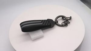 Elegananccy American USA Flag Car Keychain with Zinc Alloy Ring Men Car Accessories