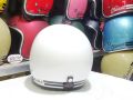 HELM BOGO RETRO CLASSIC DEWASA CAT WARNA PUTIH. 