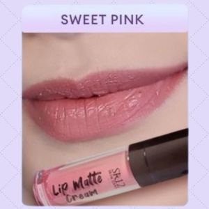 LIPCREAM MATTE SR12 LIP CREAM TRANSFERPROOF TAHAN LAMA HINGGA 8 JAM MENGANDUNG VIT E PELEMBAB BIBIR