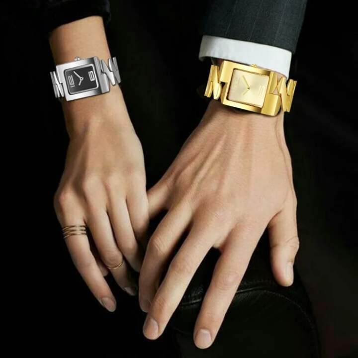 Medieval Temperament Square Bracelet Fashion Gold Quartz