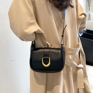 Tas Selempang Wanita DELLA Slingbag Terbaru