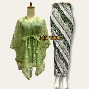 Set kebaya outer tille cantik mix plisket batik brukat kondangan wisuda bridesmaid kebaya modern mewah 2024