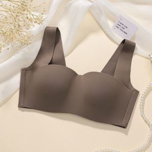 Áo Lót Nữ Đúc Su Non Không Gọng Áo Ngực Su Đúc Áo Bra Không Đường May Mút Mỏng Hàng Cao Cấp C26