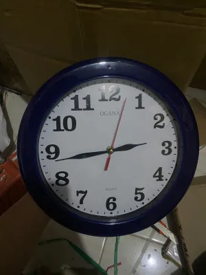Jam Dinding Putih Polos diameter 30 cm Jam dinding hitaam jam dinding warna
