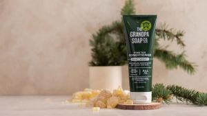 The Grandpa Soap Company Pine Tar Conditioner - Sooths and Moisturizes Dry Scalp With Pine Tar and Tea Tree Oil All Hair Types Vegan Sulfates and Parabens Free 8 Fl Oz