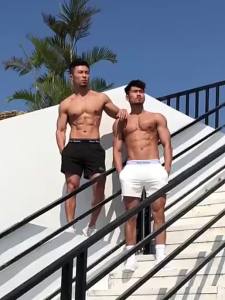 G&MN Quần Short Thể Thao Nam Tập Gym Rộng Rãi Khô Chạy Bộ Tập Luyện Mỏng Mùa Hè Kiểu Mỹ Cỡ Lớn Đi Biển Bóng Rổ Ba Năm Tấc