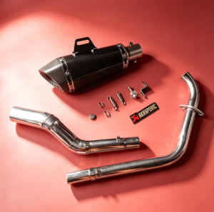 R15 v4 stainless elbow on Akrapovic Hexa tip with silencer