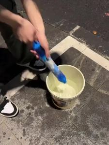 烟花氛围感水枪拍照惊喜道具一瓶水的快乐2025儿童爆款玩具