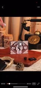 Flower Knows New Chocolate Shop ปากกาเน้นข้อความและ Bronzer ในจานสีเดียว