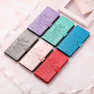 Luxury Casing For Motorola Moto G75 5G G55 G35 G34 G24 G04 G04S E14 4G G53 G23 G13 G52 G82 G72 E13 Edge 50 Fusion Butterfly Wallet Leather Card Slot Flip Skin Stand Cover Case