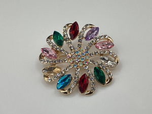 Trendy Luxury Floral Brooch