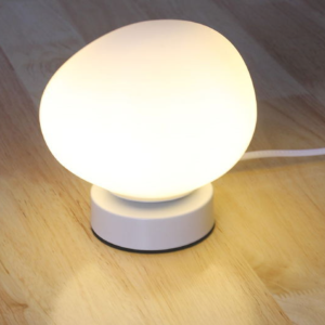 Đèn Bàn Bắc Âu Hình Viên Đá Đèn Bàn Thủy Tinh Hiện Đại Thiết Kế Ý