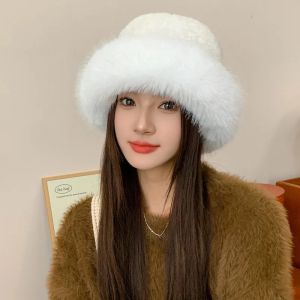 หมวกชาวประมงขนปุยหนาสำหรับผู้หญิงฤดูหนาวฝาครอบป้องกันหูผ้ากำมะหยี่กันลมหมวกอบอุ่นแฟชั่นหมวกปานามาผู้หญิง