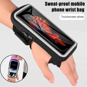 THOMA สามารถสัมผัสได้ สายรัดแขนโทรศัพท์ 7 นิ้ว แบบยูนิเซ็กซ์ แขน/ข้อมือ/ไหล่ สายรัดแขนโทรศัพท์มือถือ ที่วางโทรศัพท์ ไม่ซึมน้ำ กระเป๋าโทรศัพท์แบบสะพายข้าง สำหรับกลางแจ้ง