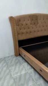 Divan Dipan Tempat Tidur Sandaran Jaguar Mewah Berkualitas