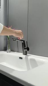 LDIES New Basin Faucet Bathroom single lever hot and cold Brass Sink Mixer Tap brush gold chrome black Basin Water Sink Mixer crane 9M6T2