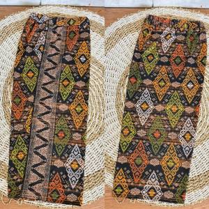 rok jadi MOSCREFT BATIK UKIR monochrome stretch kamen untuk berkebaya bali wisuda modern Murah