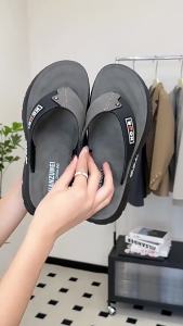 MenS Flip-Flops 2025 Summer Outdoor Durable Home Use Non-Slip Odor-Resistant MenS Thick-Soled Beach Shoes