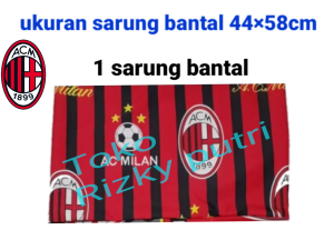 ISI 6 PCS SARUNG BANTAL DAN SARUNG GULING MOTIF CLUB BOLA AC MILAN.SARBAN 4 PCS DAN SARGUL 2 PCS.UKURAN STANDAR DEWASA.BISA COD