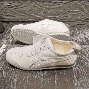 【Ready Stock】100%Original  ΟnΙΤsuΚα66 TΙgerShoes SLIP ON Brand New Color Canvas Casual Running Shoes Men Women Sports Shoes