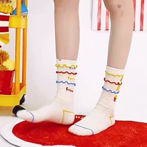 Đáng yêu in tất kiểu vận động viên gói của 3 cặp thoải mái co giãn tất ống dài trung bình cho trẻ em gái mặc hàng ngày & bên