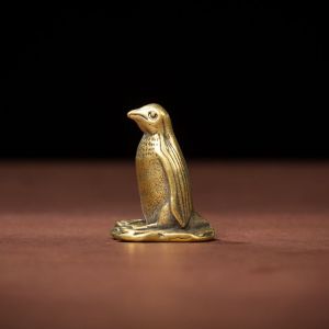 Tượng Đồng Thau Hình Con Chim Cánh Cụt (Kích Thước: 3.9 x 3.0cm)