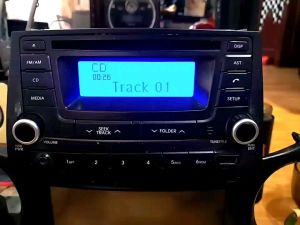 đầu phát nhạc Bluetooth.AUX.USB. tháo xe I10.giành cho xe Huỳnai i10