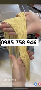 Máy cán bột tặng kèm lưỡi cắt  mì công suất 750W lô cán 24cm