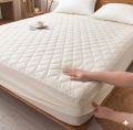 Fitted Mattress Protector. Cooling Egyptian Cotton with 6 in 1 protection by Nile Valley. 