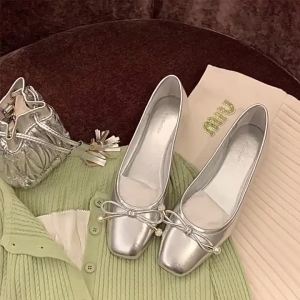 Giá khuyến mãi Grape Mom studiolee Cô Liz ~ Giày cao gót thanh lịch mũi nhọn có nơ không có lưng gót mỏng cho phụ nữ