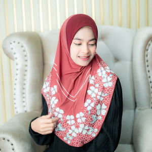 ผ้าคลุมฮิญาบแบบสวมสำเร็จ รุ่น HANAN เหมาะสำหรับใส่รายอออกงานอิสลามหรือรับแขก HL71 รุสมีนี