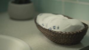 Lansinoh Reusable Nursing Pads Nursing Essentials for Breastfeeding Mothers 8 Absorbent Nursing Pads With Mesh Wash Bag Pink and Black Pads