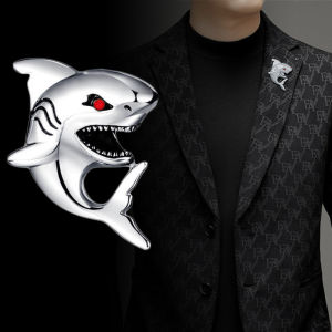 1Pc French Style Personality Domineering Shark Shaped Brooch Mens Metal Suit Jacket Coat Accessories Gold Silver Black Brooches