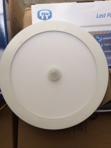 ĐÈN ỐP NỔI TRÒN CẢM BIẾN CHUYỂN ĐỘNG DẦY 3CM VIỆT NHẬT BH 2 NĂM