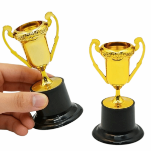 WAPKTY 1/6pcs Plastic Material Mini Trophy Mini Size Small Size Gold Trophy Party Favor Gold Color Award Cup Childrens Reward