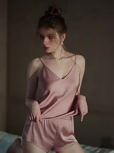 2024 New Pajamas Womens Summer Ice Silk Solid Color plus Size Suspender Shorts Suit Spring and Autumn High-Grade Home Wear ㏇L0514
