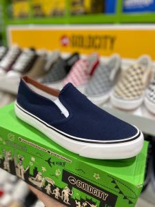J รองเท้าผ้าใบแบบไม่ผูกเชือก แบบสลิปออน โกล์ดซิตี้ Goldcity แบรนด์แท้ ของแท้ รุ่น GC-011-NS สี ขาว เทา กรม เขียวขี้ม้า ดำ ดำดำ ดำยีนส์ น้ำเงิน เบจ Size 37-45