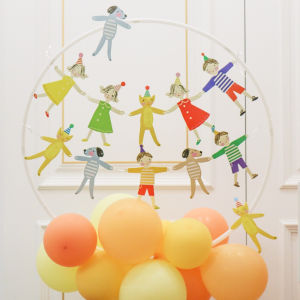 วันเกิดดึงธง เด็กดึงธง ฉากถ่ายรูป พื้นหลังงานเลี้ยงเด็ก ผนังจัดปาร์ตี้วันเกิดสำหรับเด็ก อุปกรณ์จัดงานวันเกิด สําหรับตกแต่งวันเด็กอนุบาล ส่งจากไทย