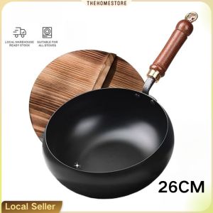 Hand-forged Cast Iron Pan with Wooden Lid Non-stick Deep Frying Pan Carbon Steel Flat Bottom Frying Pan Suitable for Gas Stove and Induction Cooker Healthy Kitchen Cookware Stir-fry and Deep Fry 26 Cm